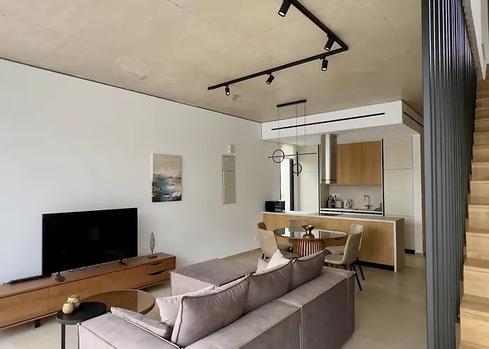 Elysian Blue 1 * パ フォス