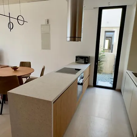 Villa Elysian Blue 1 *